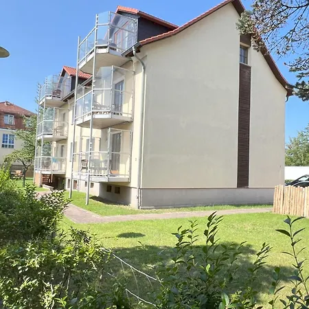 Appartement Aesten Mare 4 *